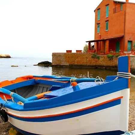 Vicolo A Mare Apartment