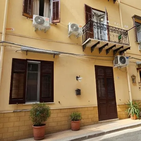 Vicolo A Mare Apartmán Porticello
